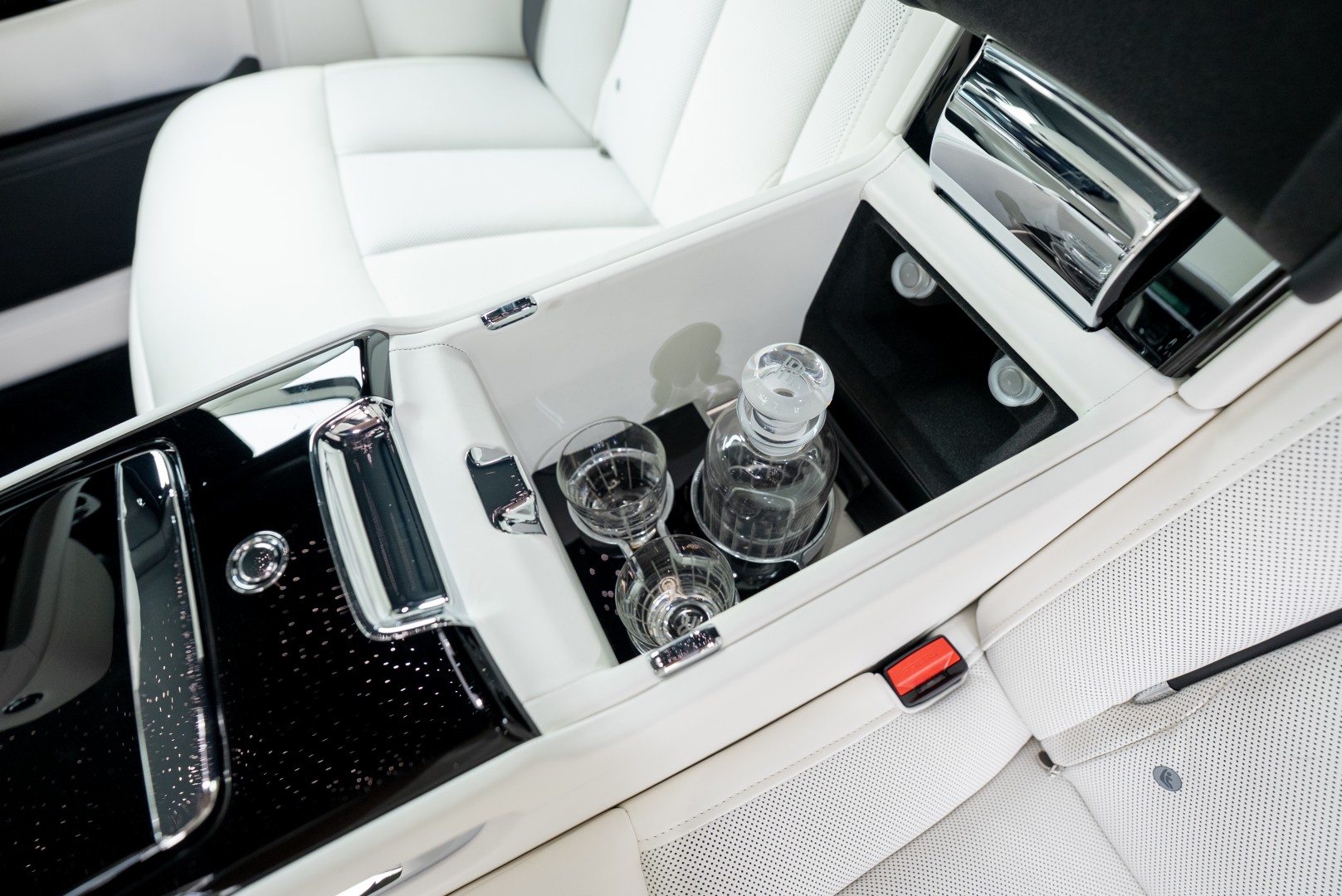 2025 ROLLS ROYCE PHANTOM | HIGH SPECS | VIP REAR SEATS